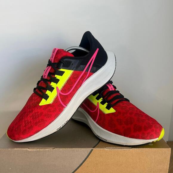 Nike Air Zoom Pegasus 38 LE ‘Chile Red’ Women Running Sneakers - SZ 9 - Picture 7 of 12
